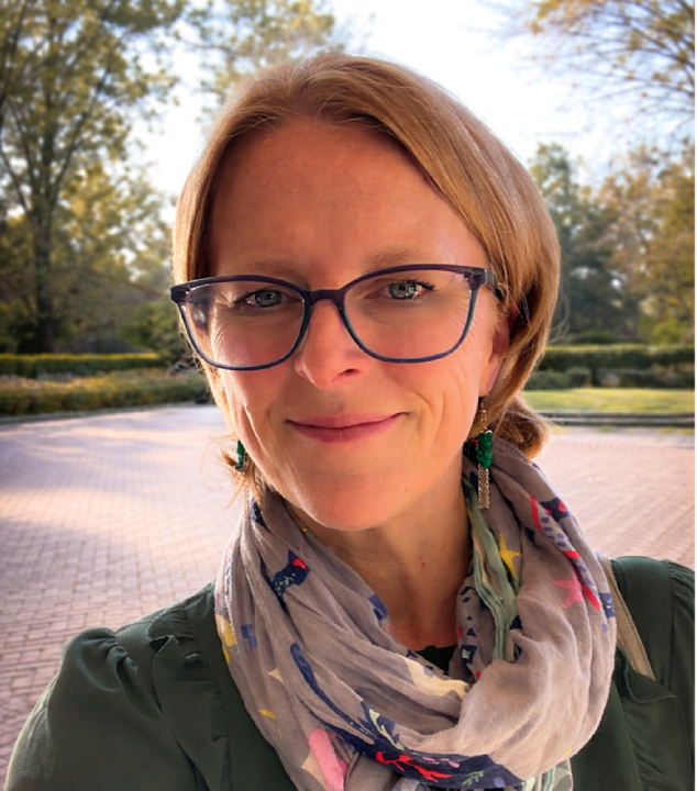 Meet Zoe owner and Coach of New Era Mindfulness